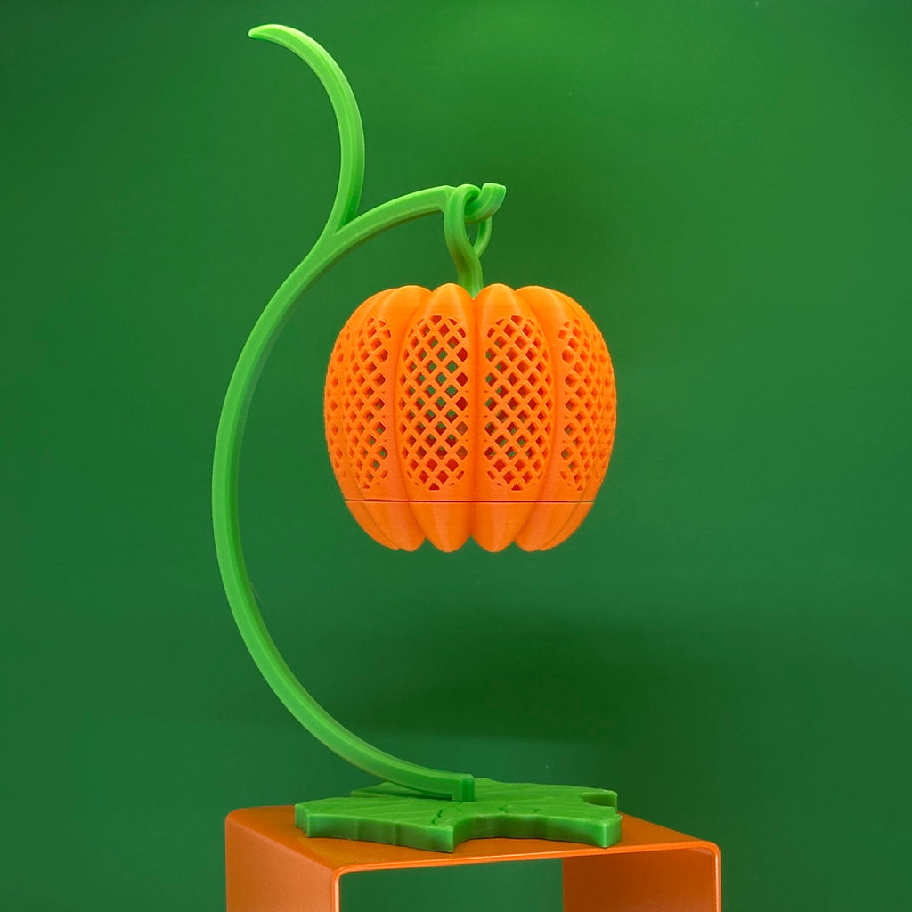 Pumkin Luminary with Leaf Stand